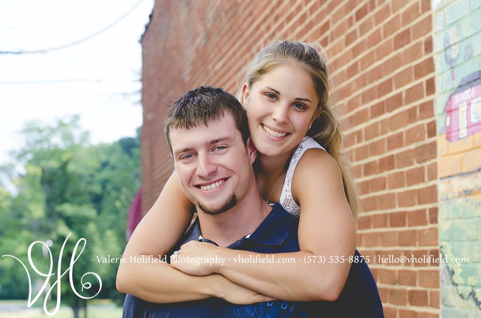Festus/Crystal City Engagement Photographer | Cary & Megan