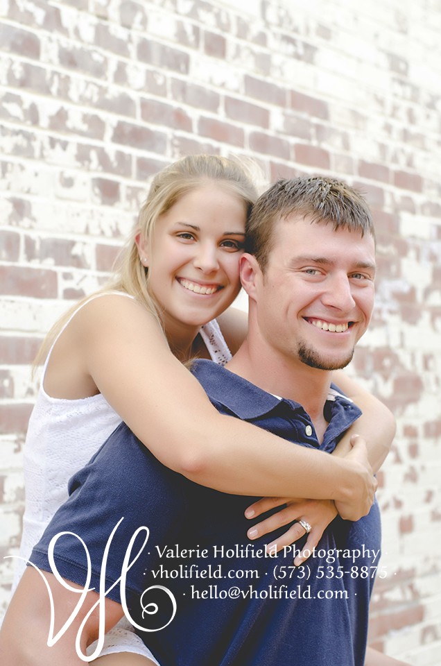 Festus/Crystal City Engagement Photographer | Cary & Megan