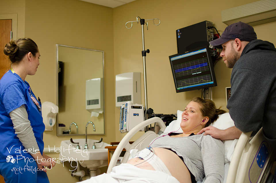 St. Louis Labor and Delivery Photographer | Aven, A Story of New Life, Part II - Birth 