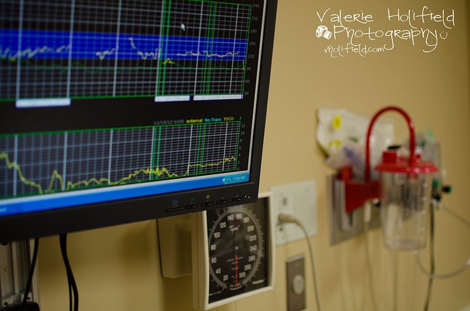 St. Louis Labor and Delivery Photographer | Aven, A Story of New Life, Part II - Birth 