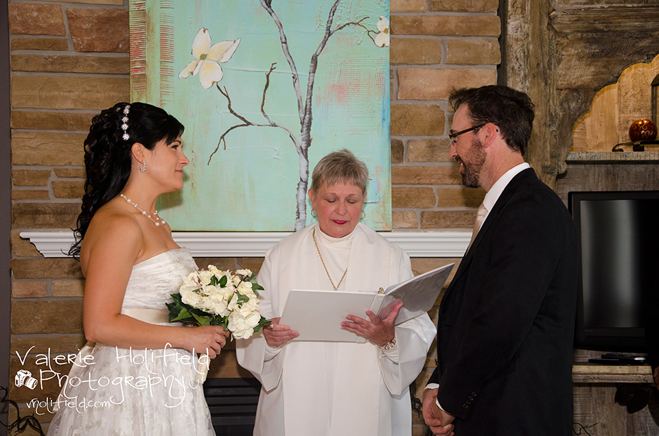 St. Charles Wedding Photographer | Joe & Bobbi 