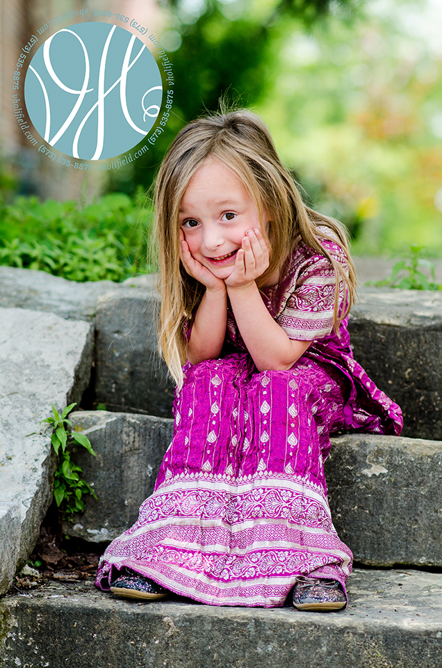 Ste. Genevieve Family Photographer | Kayleigh's Sari 