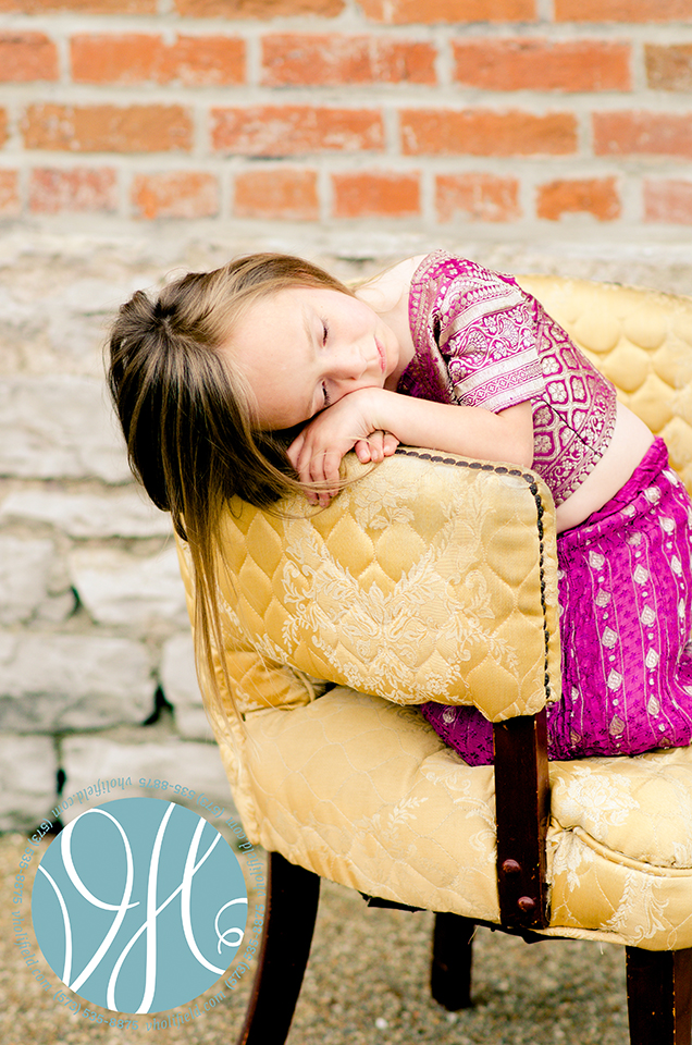 Ste. Genevieve Family Photographer | Kayleigh's Sari 