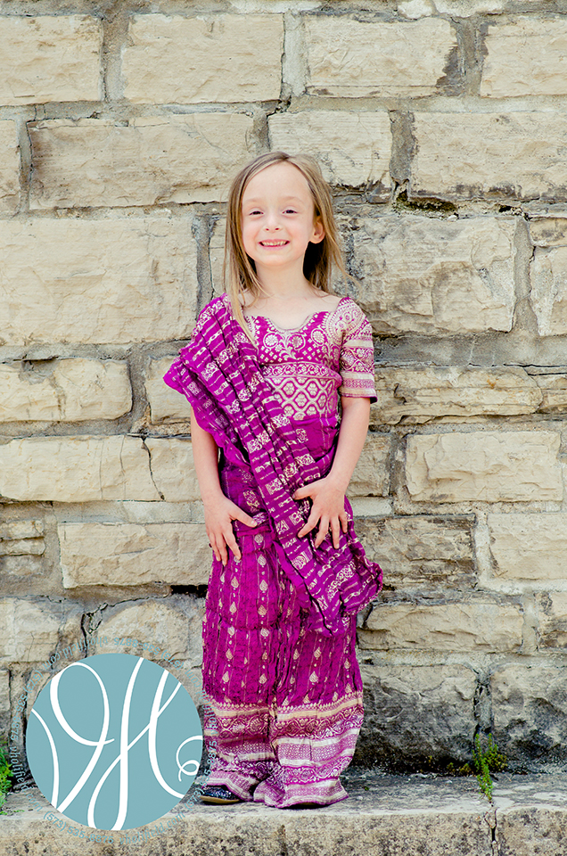 Ste. Genevieve Family Photographer | Kayleigh's Sari 