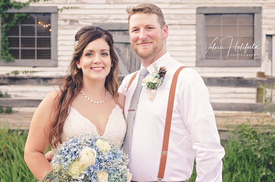 Fredericktown Wedding Photographer | Ben & Jessica, August 26, 2017 at Dodson Orchards 