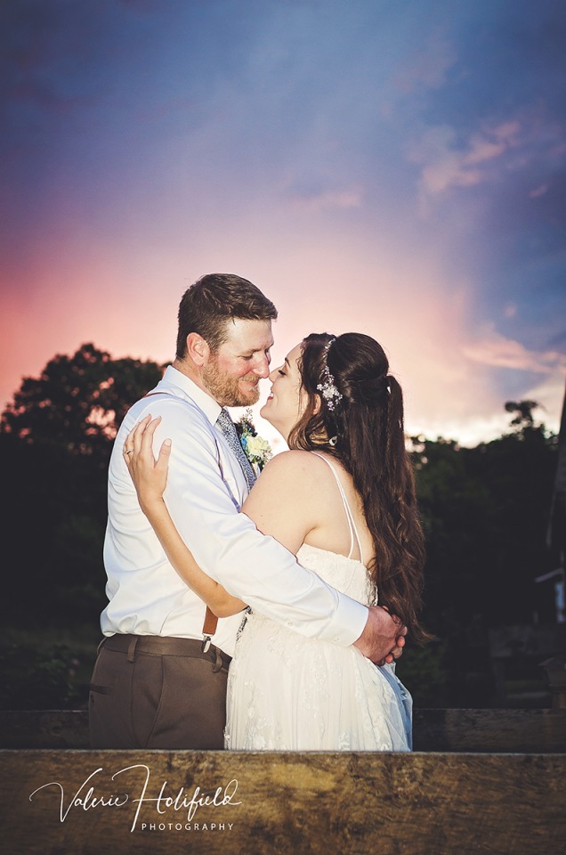 Fredericktown Wedding Photographer | Ben & Jessica, August 26, 2017 at Dodson Orchards 