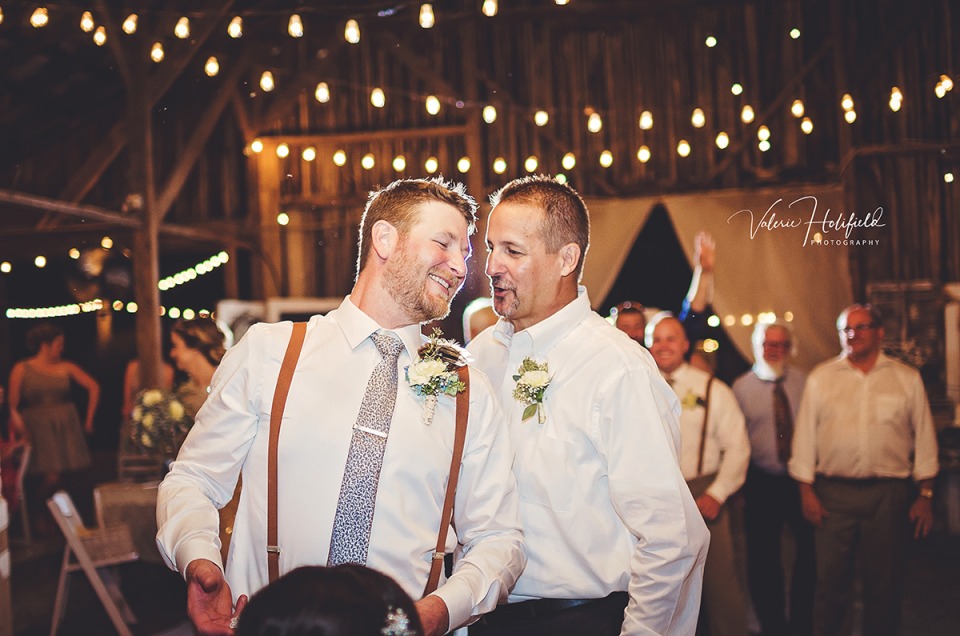 Fredericktown Wedding Photographer | Ben & Jessica, August 26, 2017 at Dodson Orchards 
