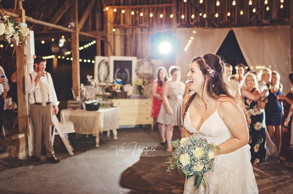 Fredericktown Wedding Photographer | Ben & Jessica, August 26, 2017 at Dodson Orchards 
