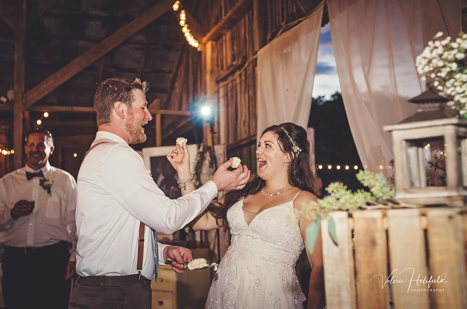 Fredericktown Wedding Photographer | Ben & Jessica, August 26, 2017 at Dodson Orchards 