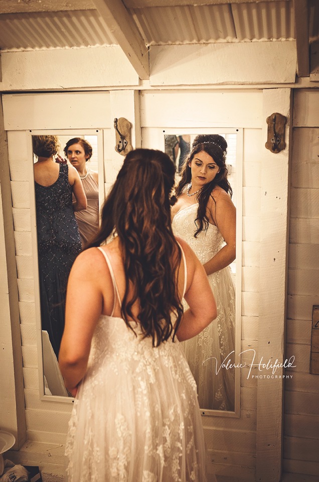 Fredericktown Wedding Photographer | Ben & Jessica, August 26, 2017 at Dodson Orchards 