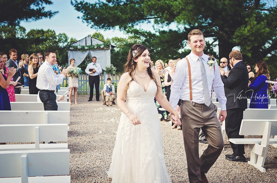 Fredericktown Wedding Photographer | Ben & Jessica, August 26, 2017 at Dodson Orchards 