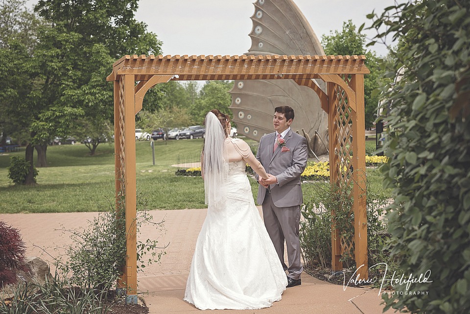 Jess & Dillon, May 11, 2018 | Wedding Photography at the Butterfly House in Chesterfield, MO 
