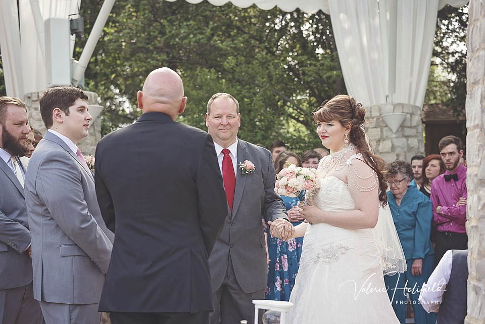 Jess & Dillon, May 11, 2018 | Wedding Photography at the Butterfly House in Chesterfield, MO 