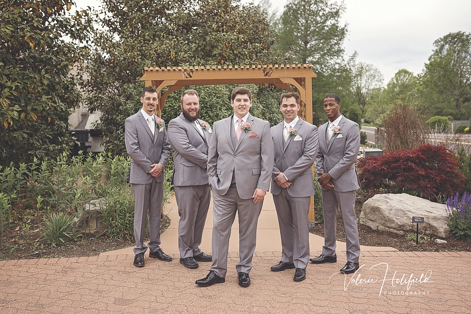 Jess & Dillon, May 11, 2018 | Wedding Photography at the Butterfly House in Chesterfield, MO 