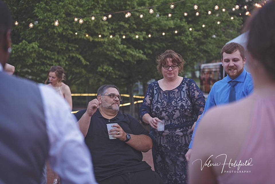 Jess & Dillon, May 11, 2018 | Wedding Photography at the Butterfly House in Chesterfield, MO 