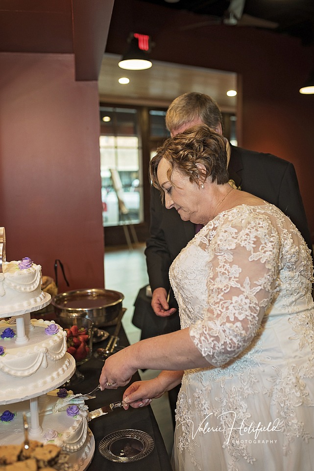 Bill & Charlene, June 9, 2018 | Wedding Photography at Grace Presbyterian and Frederick's in Festus/Crystal City, MO 