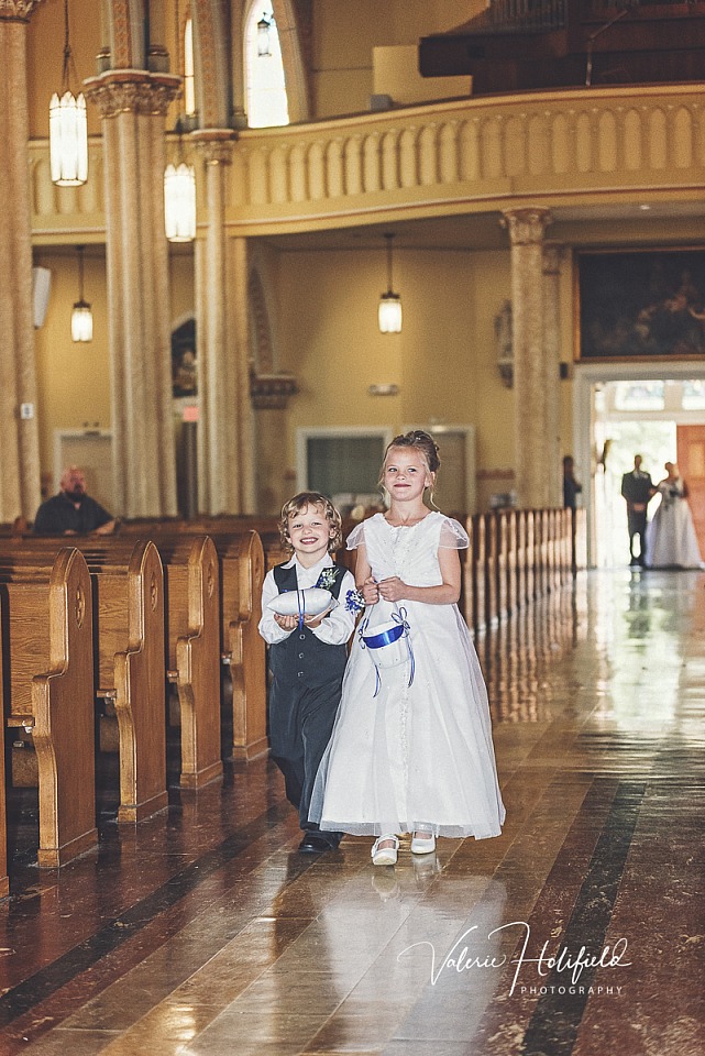 Angie + Tim, May 4, 2019 | Wedding in Ste. Genevieve, MO 
