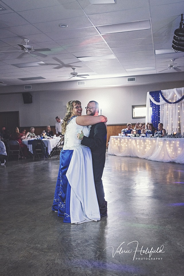 Angie + Tim, May 4, 2019 | Wedding in Ste. Genevieve, MO 